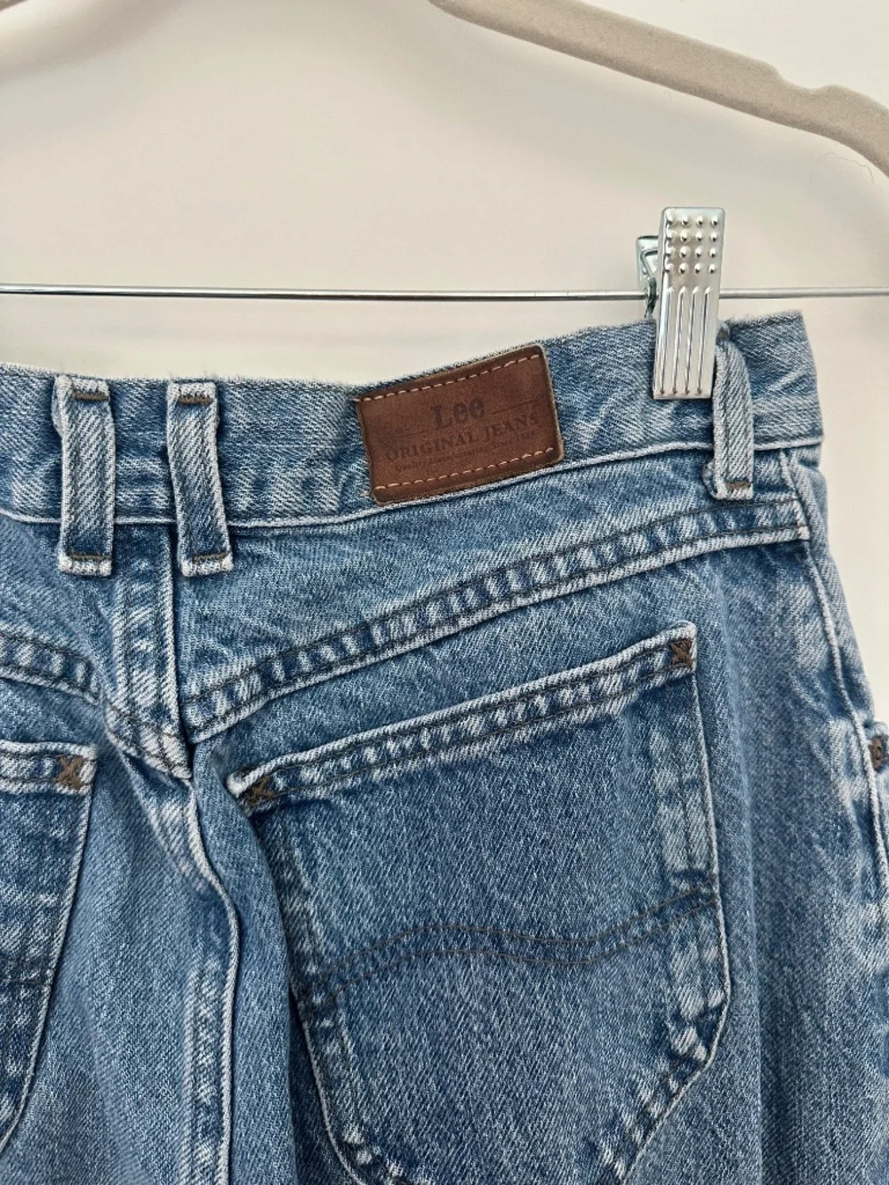 Vintage 90s Lee Jeans Distressed Mom Slim Medium Wash High Rise